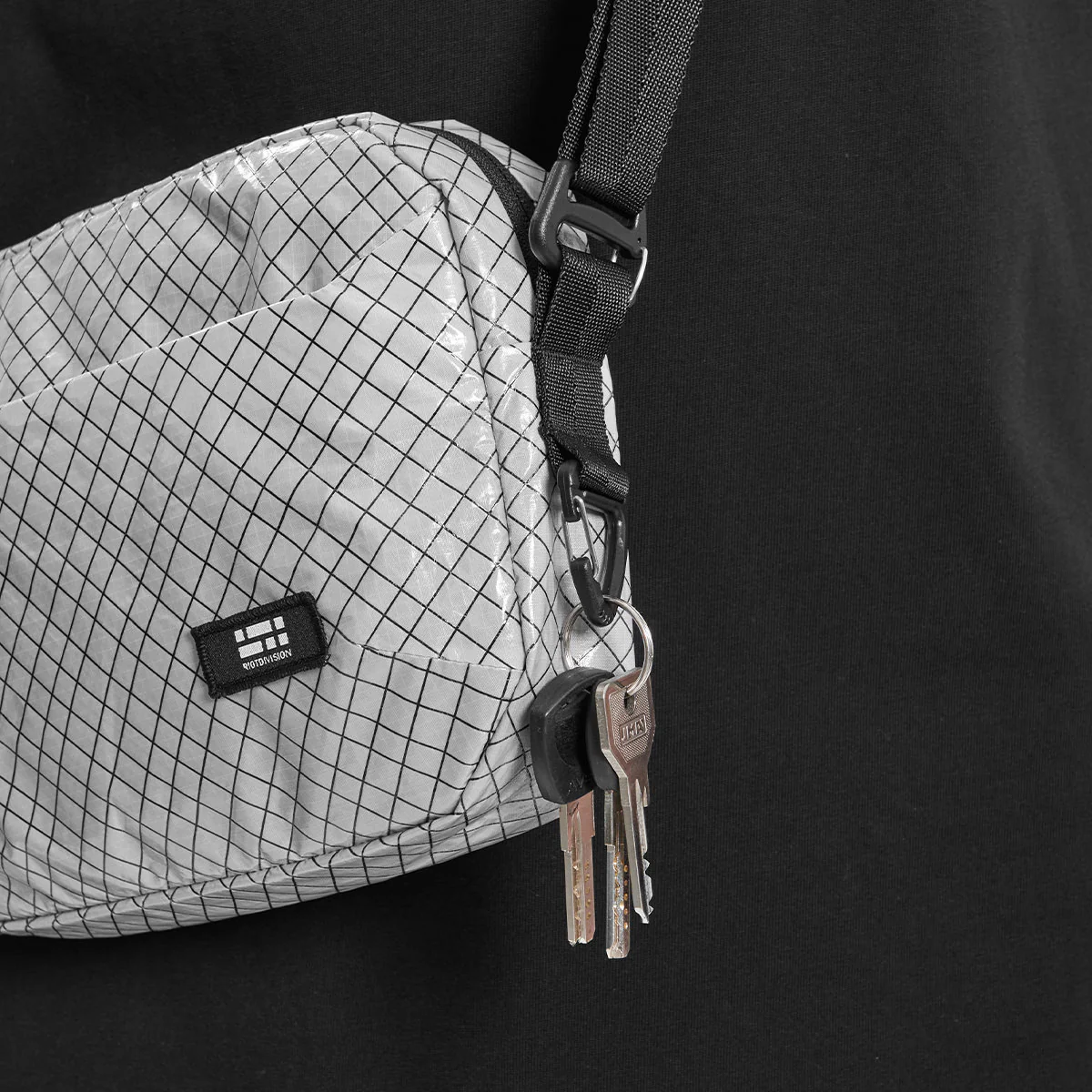 Civil Middle Crossbody Bag Gen.1 RD-CMCB_GEN.1 WHITE - Image 9