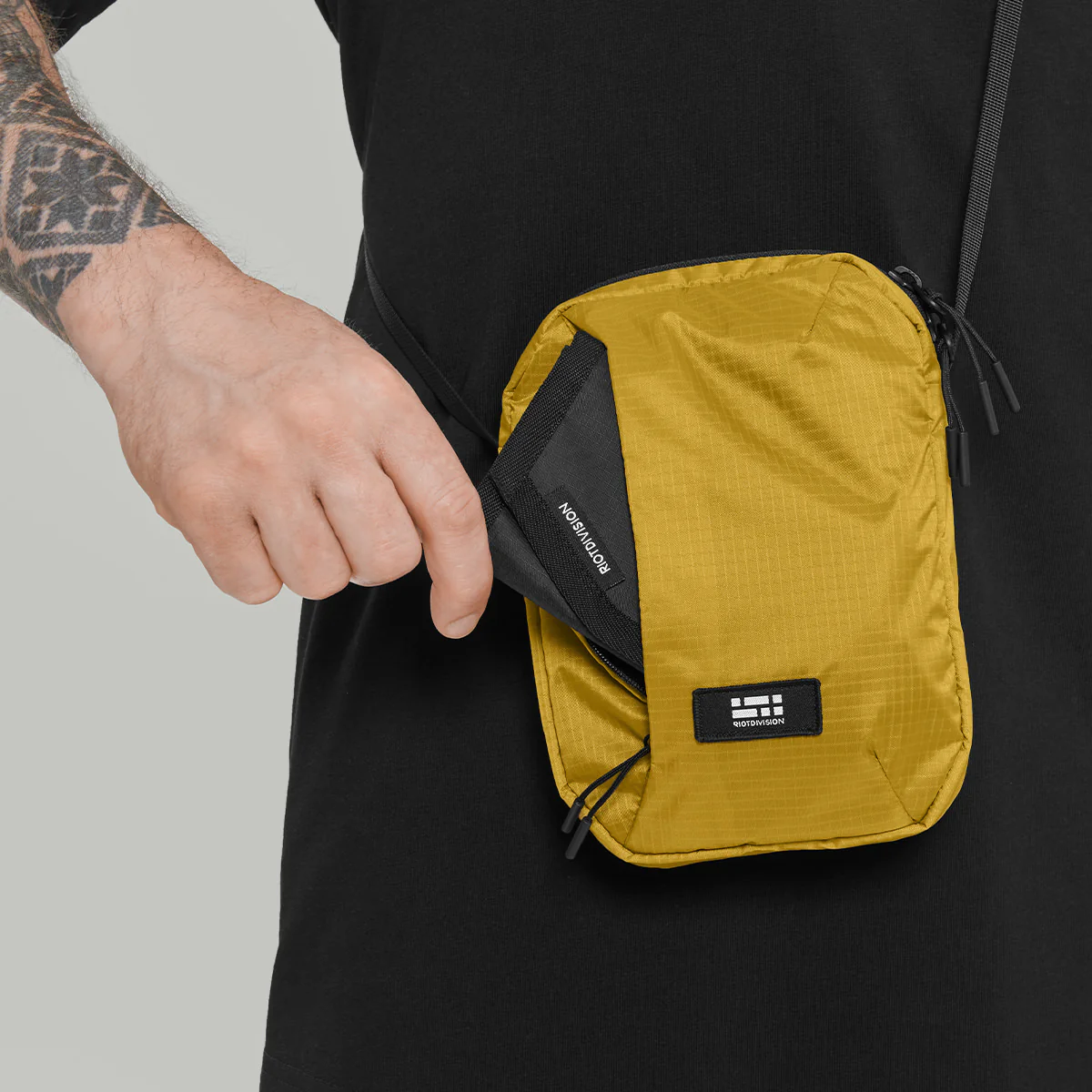 Civil Small Crossbody Bag Gen.1 RD-CSCB_GEN.1 YELLOW - Image 13