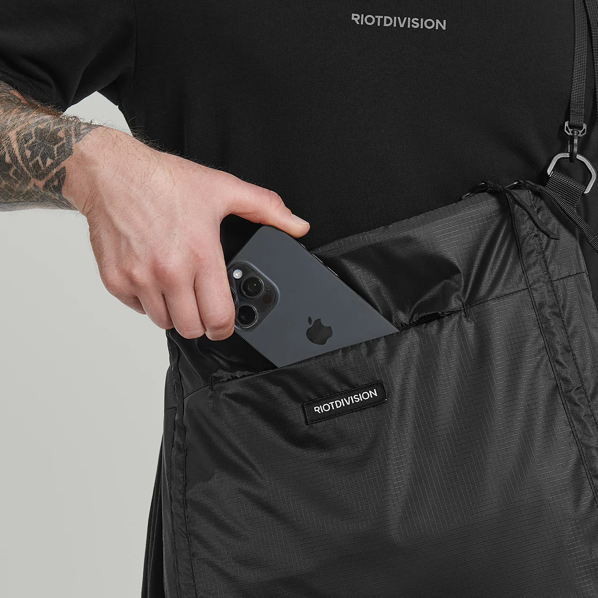 Lightweight Adjustable Length Bag Gen.1 RD-LALB_GEN.1 (SS25) BLACK - Image 10