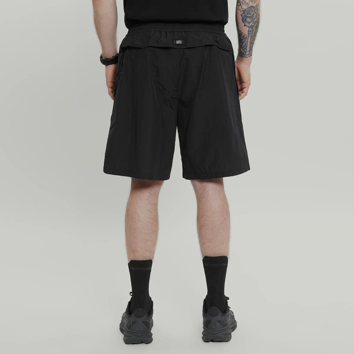 Lightweight Nylon Shorts With Airing Gen.1 RD-LNSWA_GEN.1 BLACK - Image 4