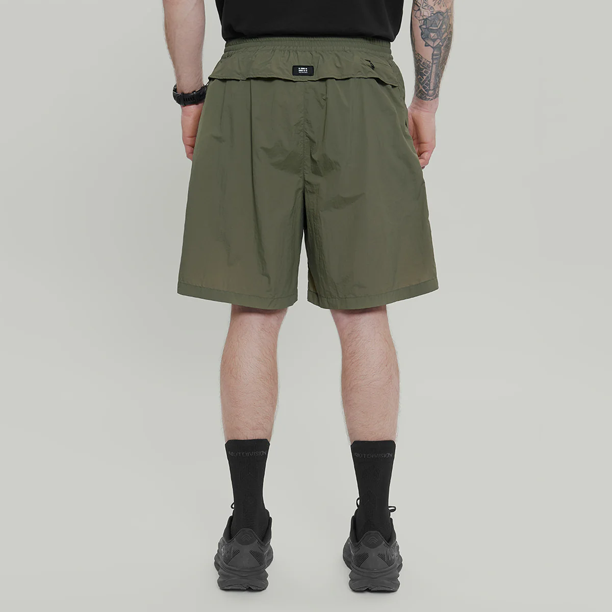 Lightweight Nylon Shorts With Airing Gen.1 RD-LNSWA_GEN.1 KHAKI - Image 4