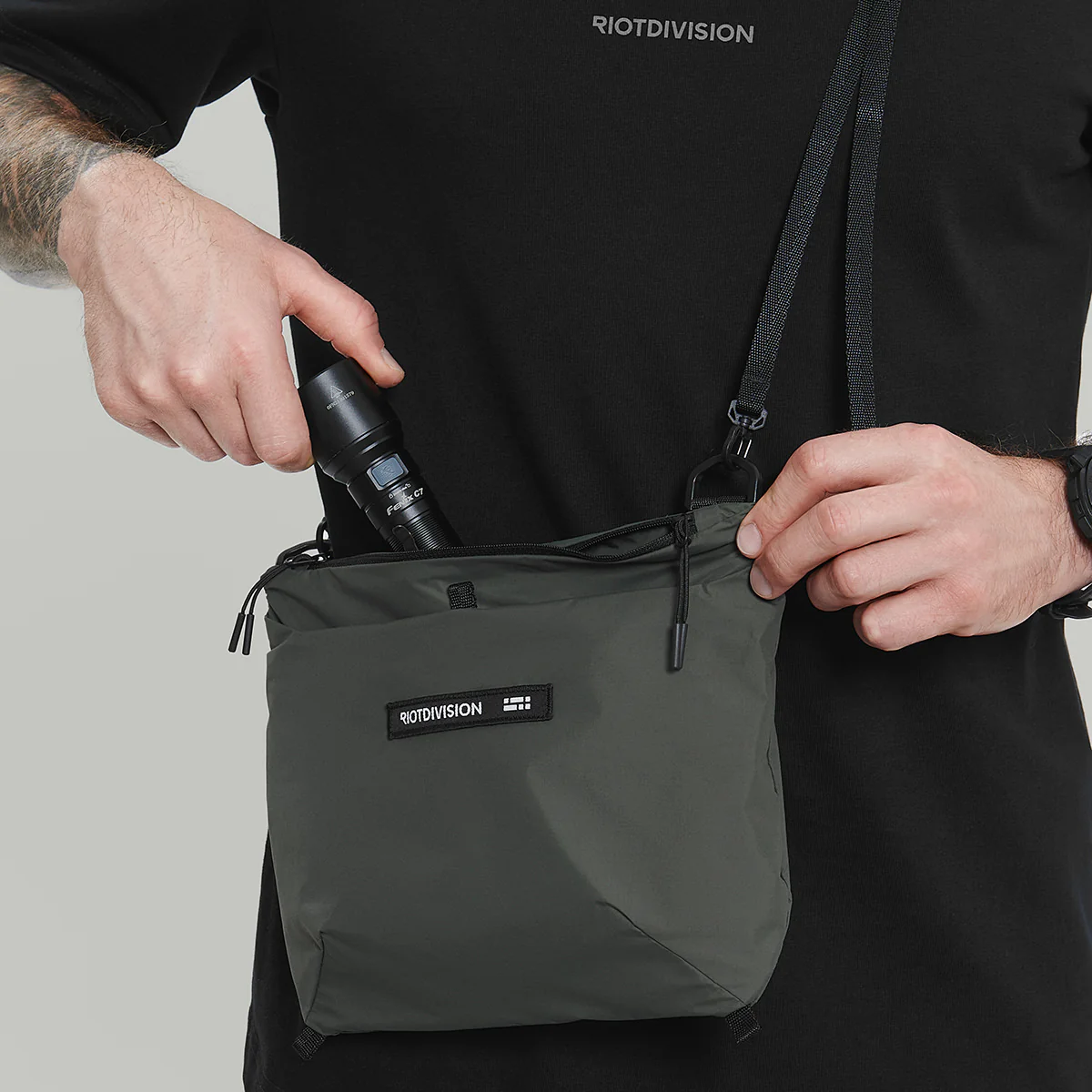 Lightweight Urban Bag Modified RD-LUBM (SS25) GREY KHAKI - Image 7